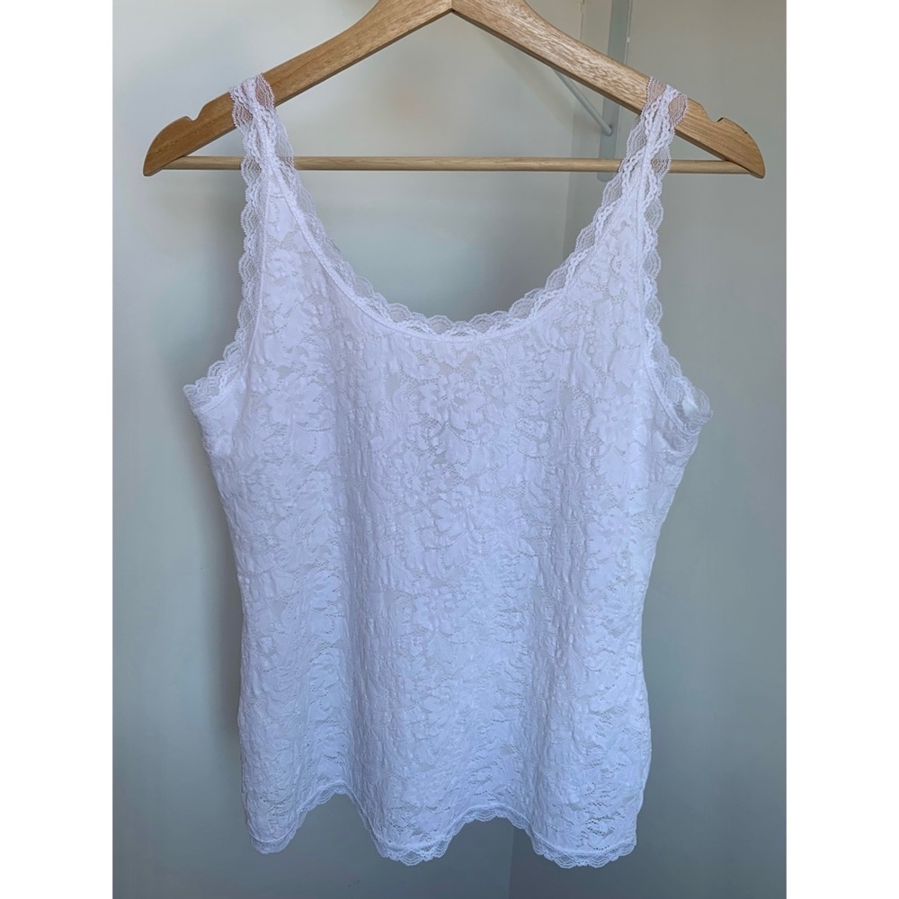 Soma • M • White Stretch Lace Tank Top